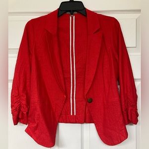 Lightweight blazer jacket. Size M. Still has tags attached.